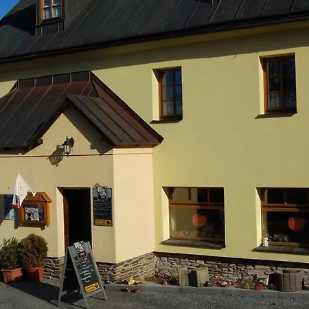 U Snehulaka 3* Boží Dar