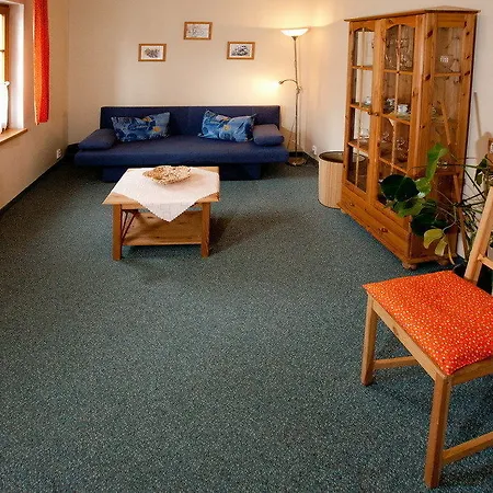 U Snehulaka Konukevi